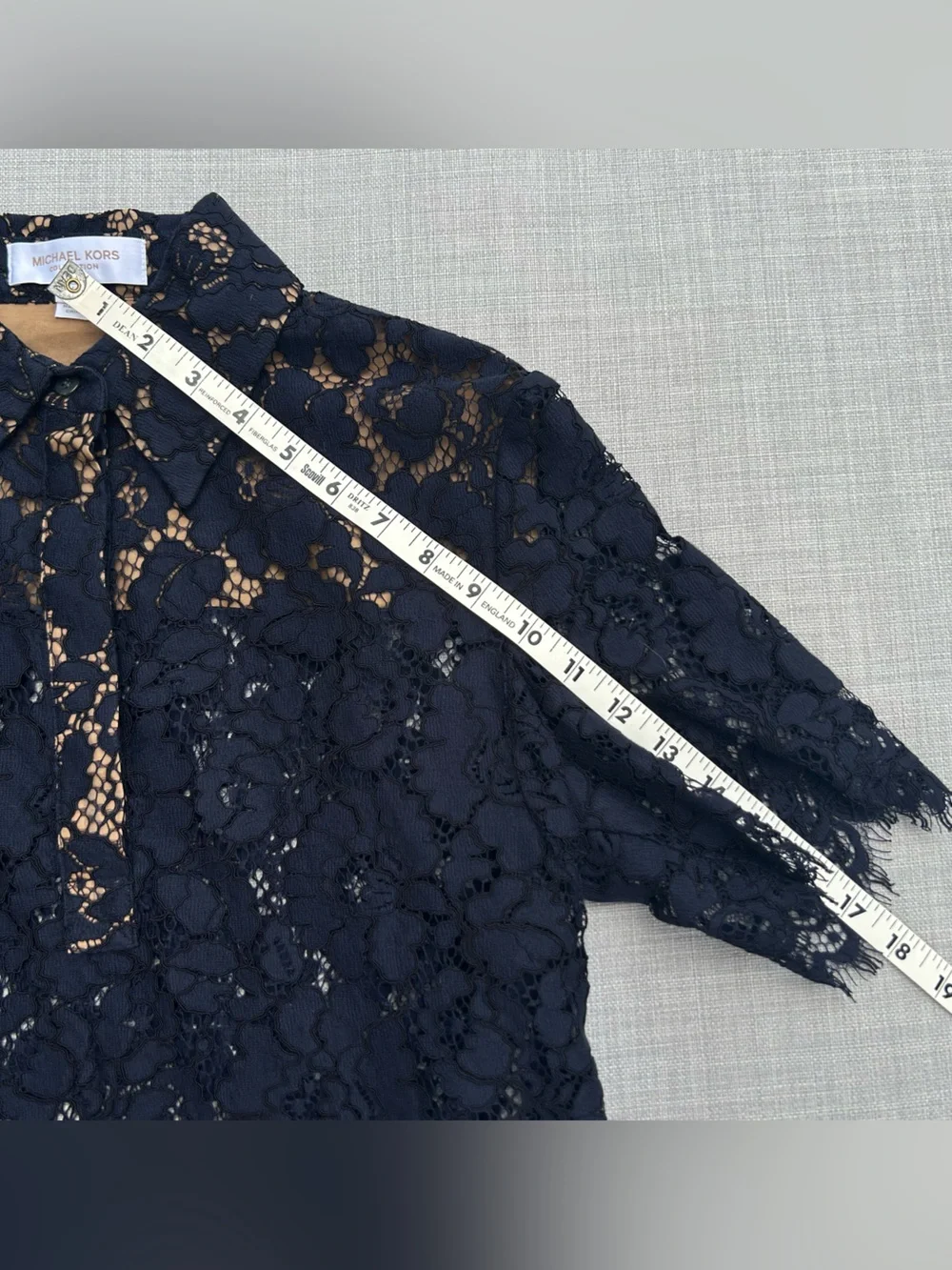 Michael Kors Collection Midnight Scalloped Lace Short Sleeve Shirt Top Blouse XS